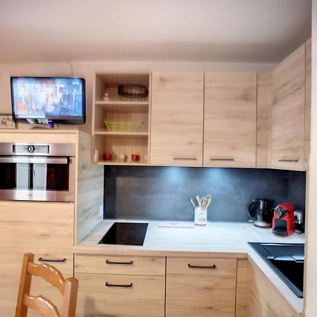 Апартаменти Les Menuires: 2 Pieces, 4 Pers, Pied Des Pistes, Parking Gratuit - Fr-1-178-100 Сен-Мартен-де-Бельвіль Екстер'єр фото